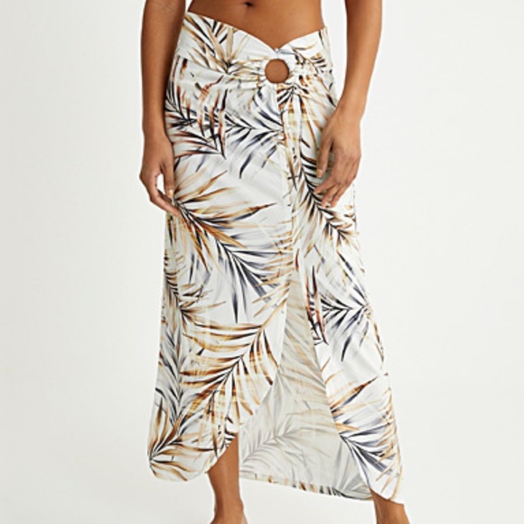 Cover up Swim Skirt - Picture 1 of 12